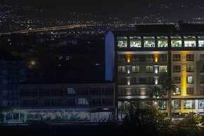 Grand Bogazici Otel