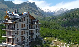 NAZAARA - A Luxe Retreat