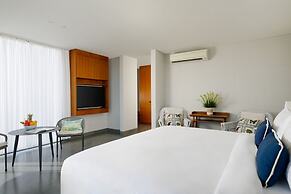 Santos Cliff View by Nakula