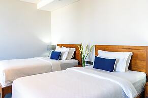 Santos Cliff View by Nakula