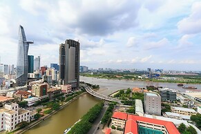 Urban Zen Saigon - Royal Apartment D4