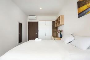 Urban Zen Saigon - Royal Apartment D4