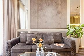 Urban Zen Saigon - Royal Apartment D4