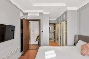 Urban Zen Saigon - Royal Apartment D4
