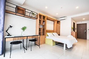 Urban Zen Saigon - Royal Apartment D4