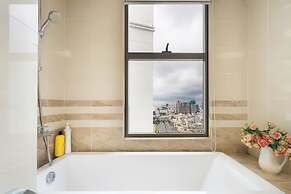 Urban Zen Saigon - Royal Apartment D4