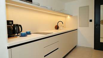 Sirena Bay Beach House And Luxury Suites