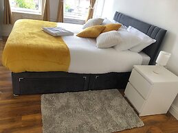 Sheffield Retreat - Cozy 3 Bedroom House