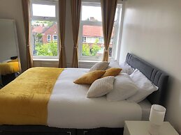 Sheffield Retreat - Cozy 3 Bedroom House