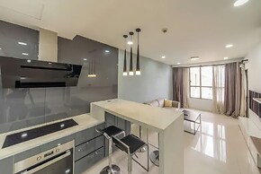 The ICON 56 Building & Apartment D4