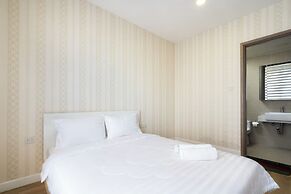 The ICON 56 Building & Apartment D4