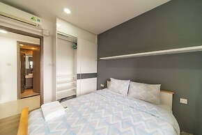 The ICON 56 Building & Apartment D4