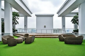 The ICON 56 Building & Apartment D4