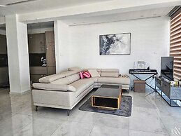 Seaview Business Hub Apartment
