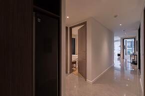 The Opera Residence - Pool & Sauna