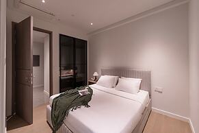 The Opera Residence - Pool & Sauna
