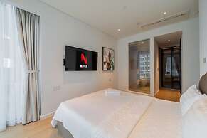 The Opera Residence - Pool & Sauna