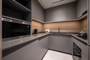 The Opera Residence - Pool & Sauna