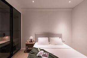 The Opera Residence - Pool & Sauna