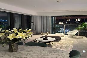 The Opera Residence - Pool & Sauna