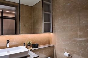 The Opera Residence - Pool & Sauna