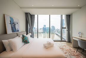 The Opera Residence - Pool & Sauna