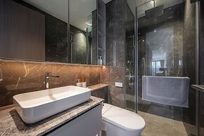The Opera Residence - Pool & Sauna
