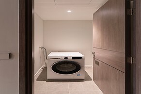 The Opera Residence - Pool & Sauna