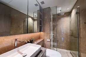 The Opera Residence - Pool & Sauna