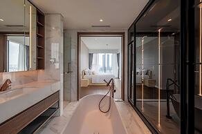 The Metropole - Horizon View Riverside