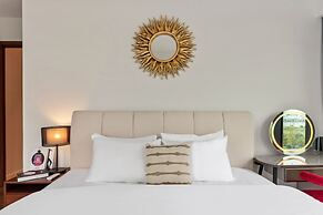 The Metropole - Horizon View Riverside