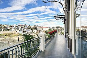 STILLUS BOUTIQUE HOTEL DALAT