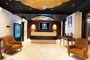 Hanric by Eight Continents Ikshana Luxe