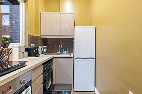 London Charm One-bed Apartment