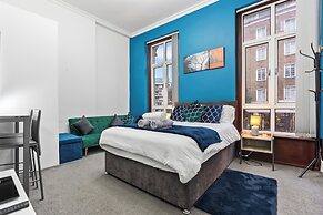 London Charm One-bed Apartment