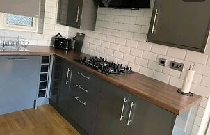 Fern Cozy Apartment 1