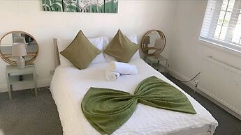 Fern Cozy Apartment 1