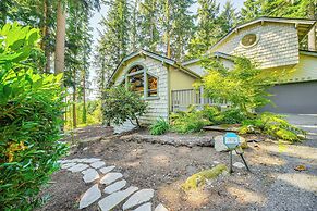 Peaceful Home w/ Partial Lake Sammamish View!