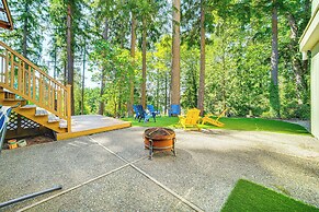 Peaceful Home w/ Partial Lake Sammamish View!