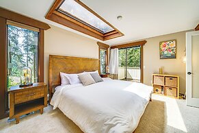 Peaceful Home w/ Partial Lake Sammamish View!