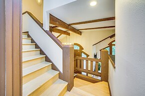 Peaceful Home w/ Partial Lake Sammamish View!