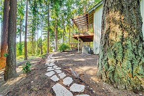 Peaceful Home w/ Partial Lake Sammamish View!