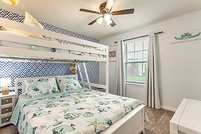 Pensacola Home w/ Fire Pit, 7 Mi to Beaches!