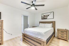 Glendale Home w/ Pool, Basketball + Bbq!