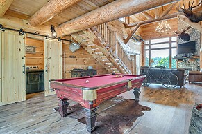 Patio, Hot Tub & Views: Cabin in Branson