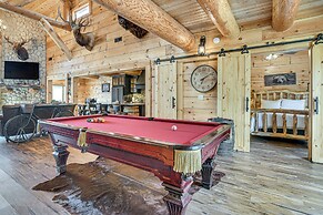 Patio, Hot Tub & Views: Cabin in Branson