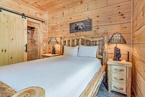 Patio, Hot Tub & Views: Cabin in Branson