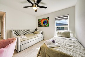 Rotonda West Gem: Screened Lanai, 4 Mi to Beaches!