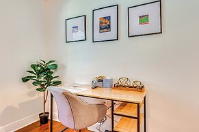 Pet-friendly Mobile Condo ~ 4 Mi to Downtown!