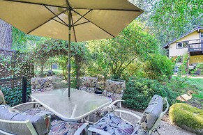 Riverfront Sandy Retreat, Fish & Kayak On-site